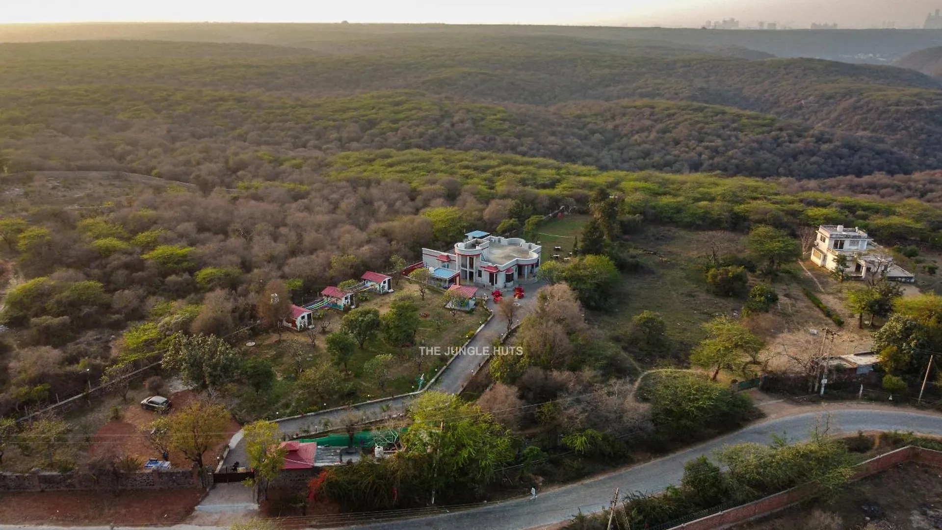فندق The Jungle Huts Farm غورغاون 0*,  الهند
